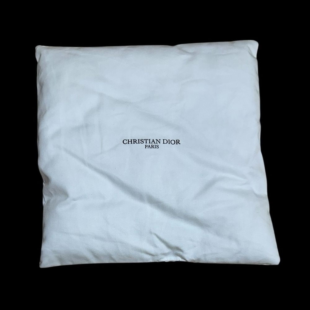 CHRISTIAN DIOR NEW WHITE LUXURY PILLOW 9 X 9